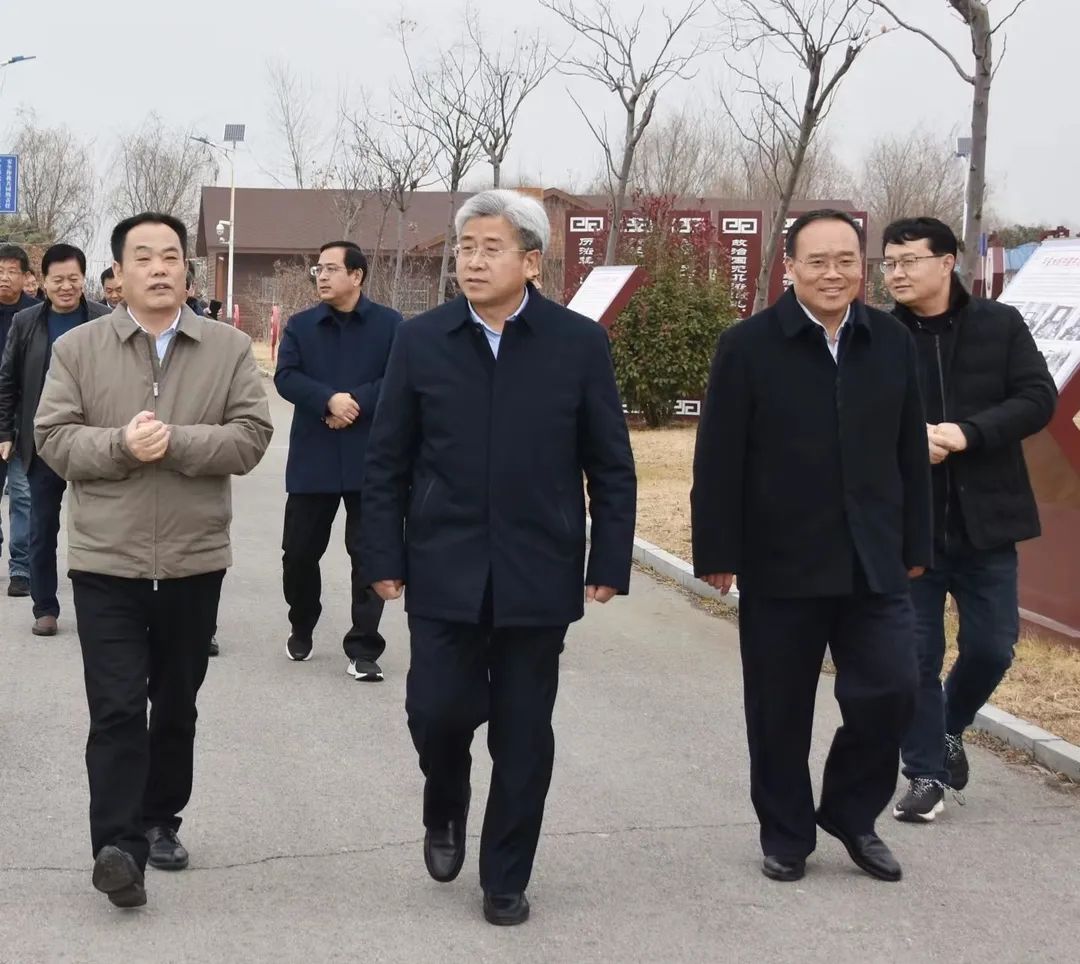 王昊 大會場_副本.jpg