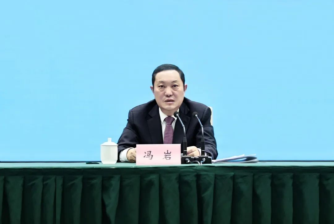 王昊 大會場_副本.jpg
